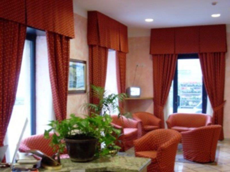 Hotel Brianza Milan Interior photo