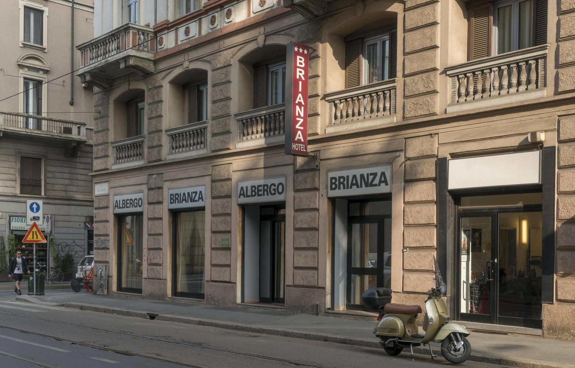 Hotel Brianza Milan Exterior photo