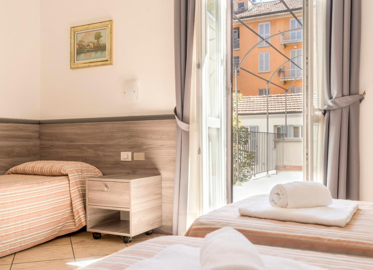 Hotel Brianza Milan Exterior photo